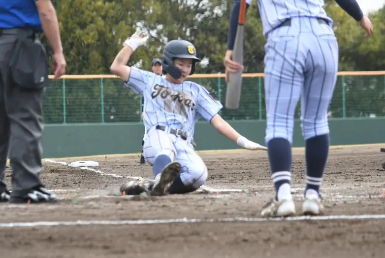 女子野球の魅力を徹底解剖！初心者必見のポイント | BASEBALL GROUP ZERO